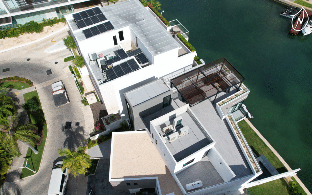 ¿Cómo funciona un sistema de paneles solares en Cancún?